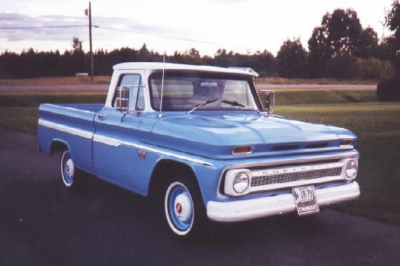 Photo of the truck after restoration