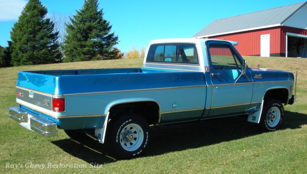 Another photo of the finished truck with all the new trim